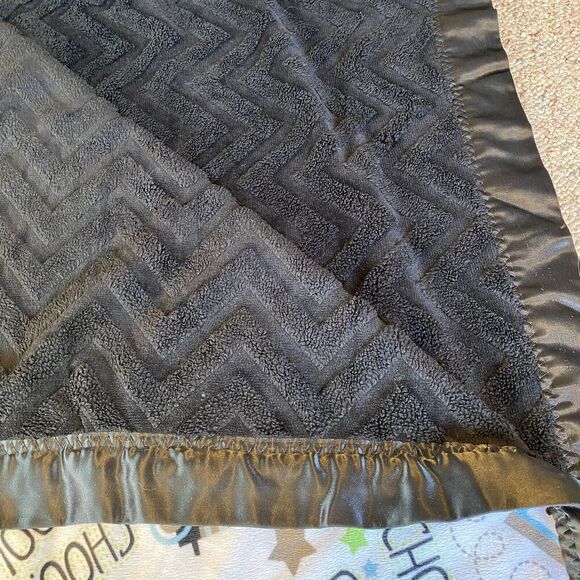 Baby Toddler Fleece Blanket Satin Black White Green Choo Choo Train Soft 30”x40” - Picture 5 of 5